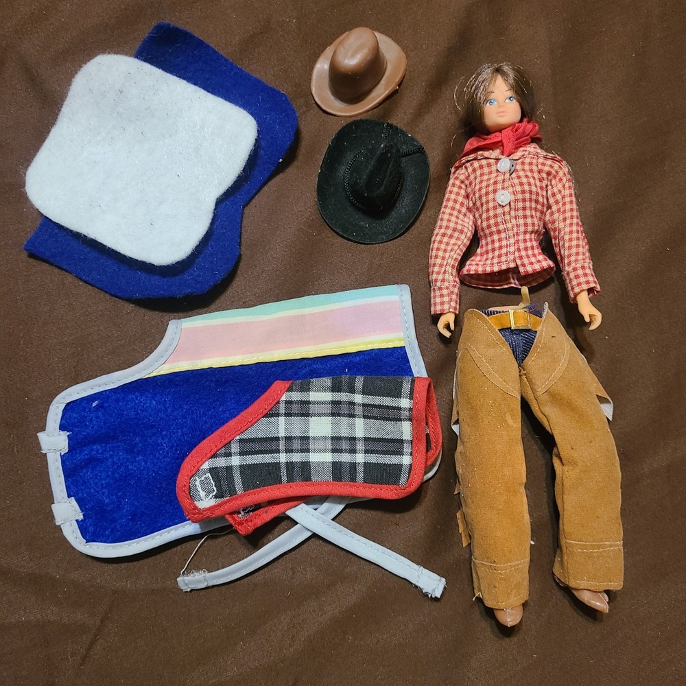 Vintage Brenda Breyer Rider Doll Lot Saddle Pads Hats Western Horse Blankets